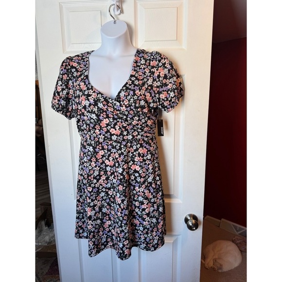 Ardene XL Floral Romantic Feminine Wrap Front Spring Puff Sleeve NWT Mini Dress - Picture 2 of 12